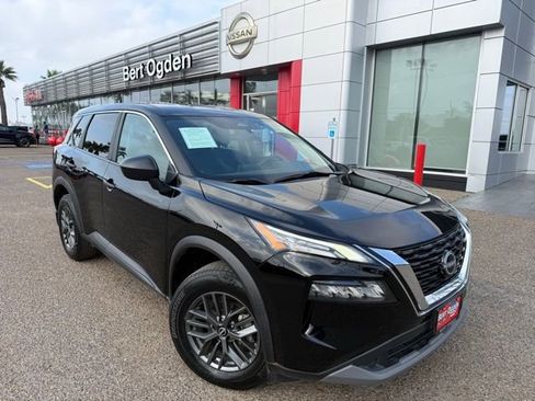 Certified 2023 Nissan Rogue S image 1