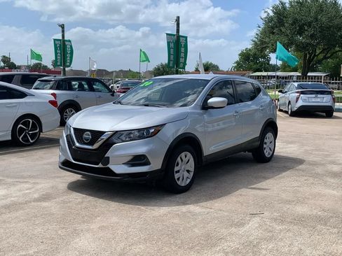 Used 2020 Nissan Rogue Sport S FWD image 4