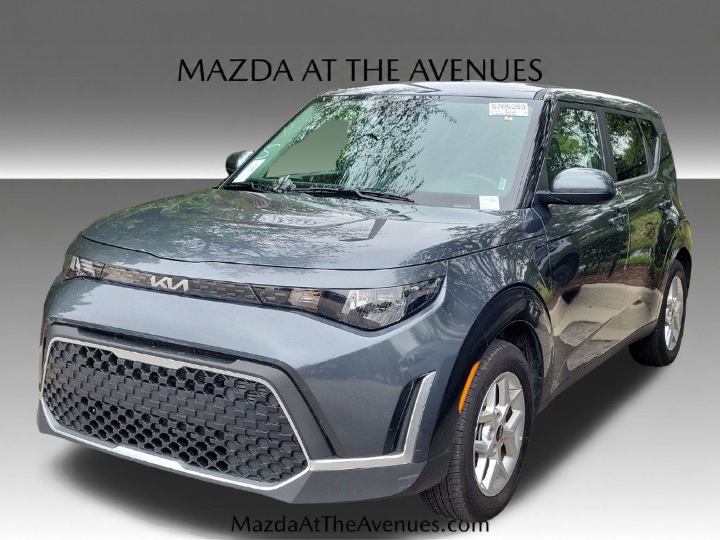 Used 2025 Kia Soul LX w/ LX Technology Package FWD 360° Tour