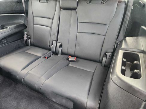 Used 2022 Honda Pilot Elite image 32