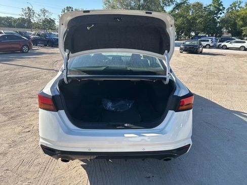 Used 2025 Nissan Altima 2.5 SR image 7