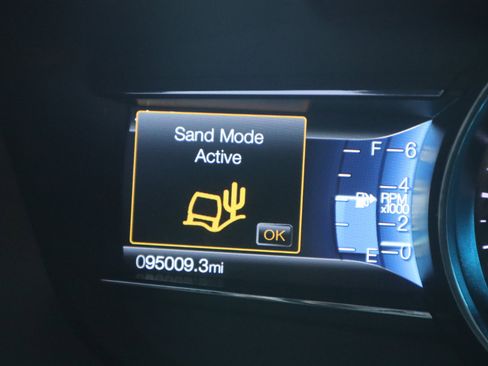 Used 2018 Ford Explorer Sport w/ Equipment Group 401A image 92