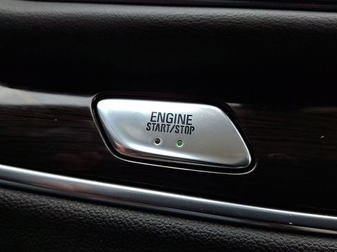 Certified 2023 Buick Enclave Essence FWD image 24