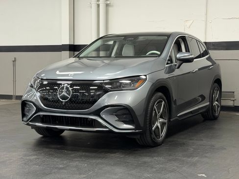 Certified 2023 Mercedes-Benz EQE 350+ SUV image 3