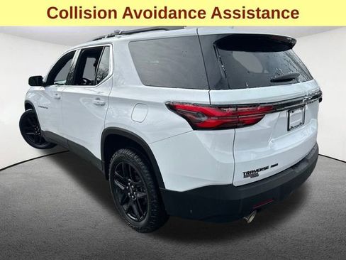 Used 2022 Chevrolet Traverse LT w/ LPO, Floor Liner Package image 8