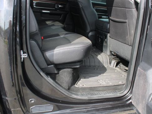 Used 2016 RAM 2500 Laramie w/ Sport Appearance Group image 38