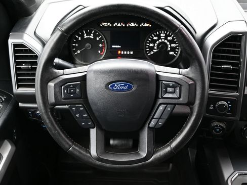 Used 2019 Ford F150 XLT w/ Equipment Group 302A Luxury AWD/4WD image 15