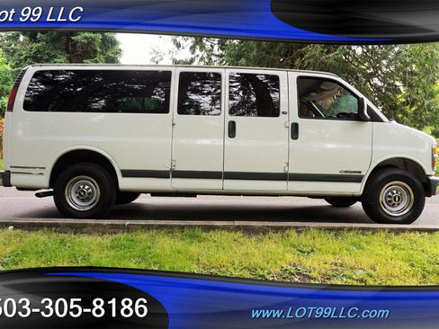 Used 2002 Chevrolet Express 3500 Extended Passenger w/ LS Preferred Equipment Group RWD image 8
