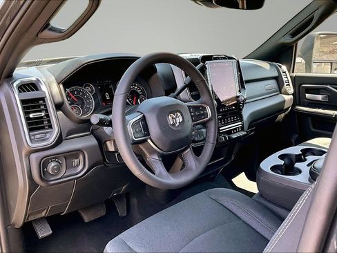 Certified 2026 RAM 2500 Big Horn AWD/4WD image 4