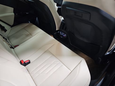 New 2026 BMW X3 xDrive30 w/ Premium Package image 11