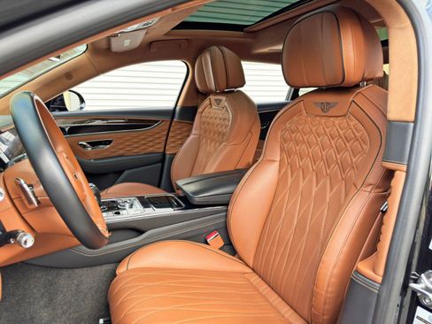 Used 2023 Bentley Flying Spur Azure AWD/4WD image 59