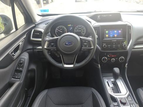Used 2024 Subaru Forester Premium AWD/4WD image 16