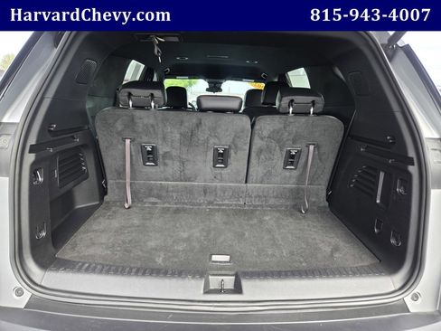 Used 2025 Chevrolet Traverse LT AWD/4WD image 31