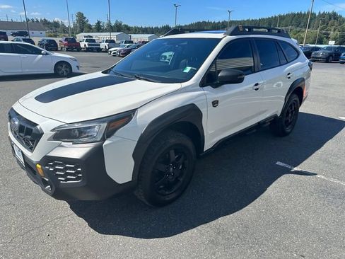 Used 2024 Subaru Outback Wilderness AWD/4WD image 6