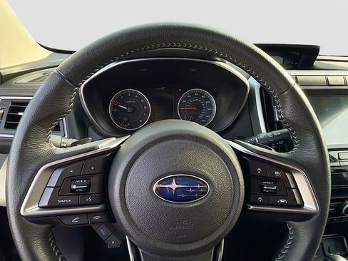 Used 2019 Subaru Ascent Premium image 11