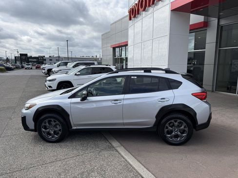 Used 2021 Subaru Crosstrek 2.5i Sport w/ Moonroof Package AWD/4WD image 3