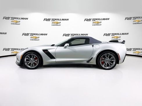Used 2015 Chevrolet Corvette Z06 w/ 3LZ Preferred Equipment Group RWD image 4