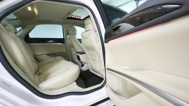 Used 2014 Lincoln MKZ Hybrid w/ Equipment Group 202A Reserve FWD image 11