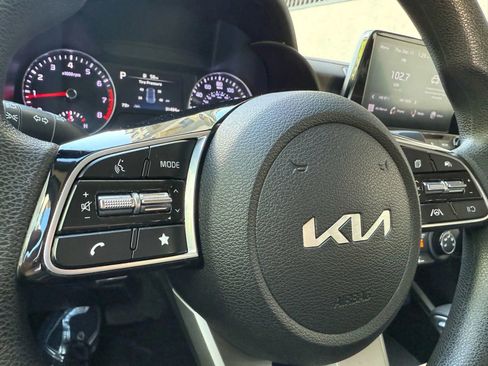 Used 2023 Kia Forte LXS FWD image 20