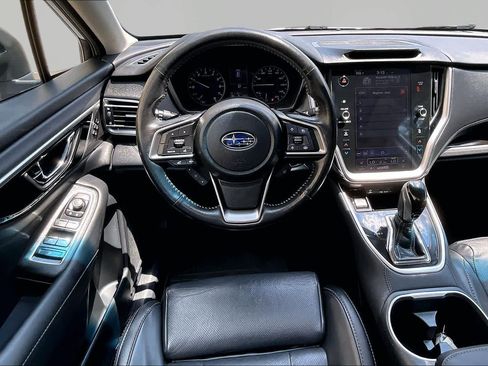 Used 2022 Subaru Outback Limited AWD/4WD image 6