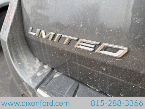 Used 2022 Ford Explorer Limited w/ Limited Technology Package image 9