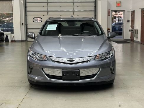 Used 2018 Chevrolet Volt LT w/ Comfort Package image 6