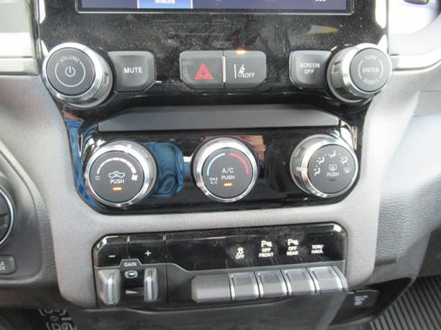 New 2026 RAM 1500 Warlock AWD/4WD image 27