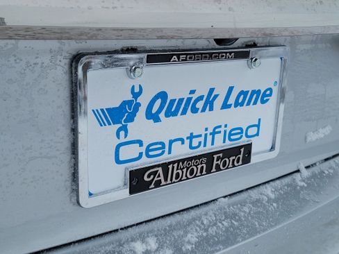 Used 2015 Toyota Camry SE image 32