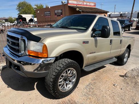 Used 2000 Ford F250 4x4 Crew Cab Super Duty image 3