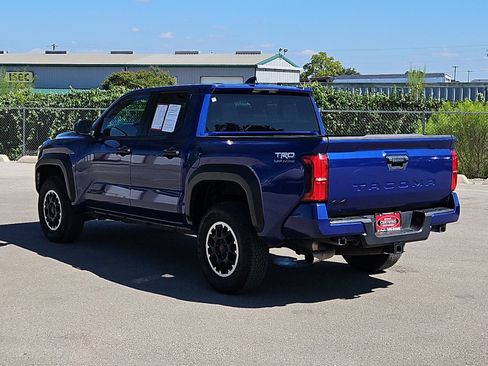 Certified 2024 Toyota Tacoma TRD Off-Road AWD/4WD image 3