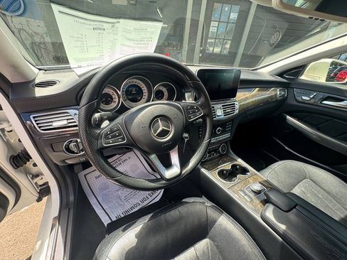 Used 2015 Mercedes-Benz CLS 400 image 23