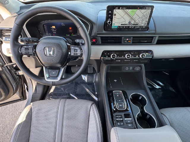 Used 2023 Honda Pilot Elite image 19