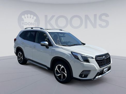 Used 2023 Subaru Forester Touring AWD/4WD image 10