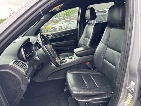 Used 2019 Jeep Grand Cherokee Limited AWD/4WD image 42