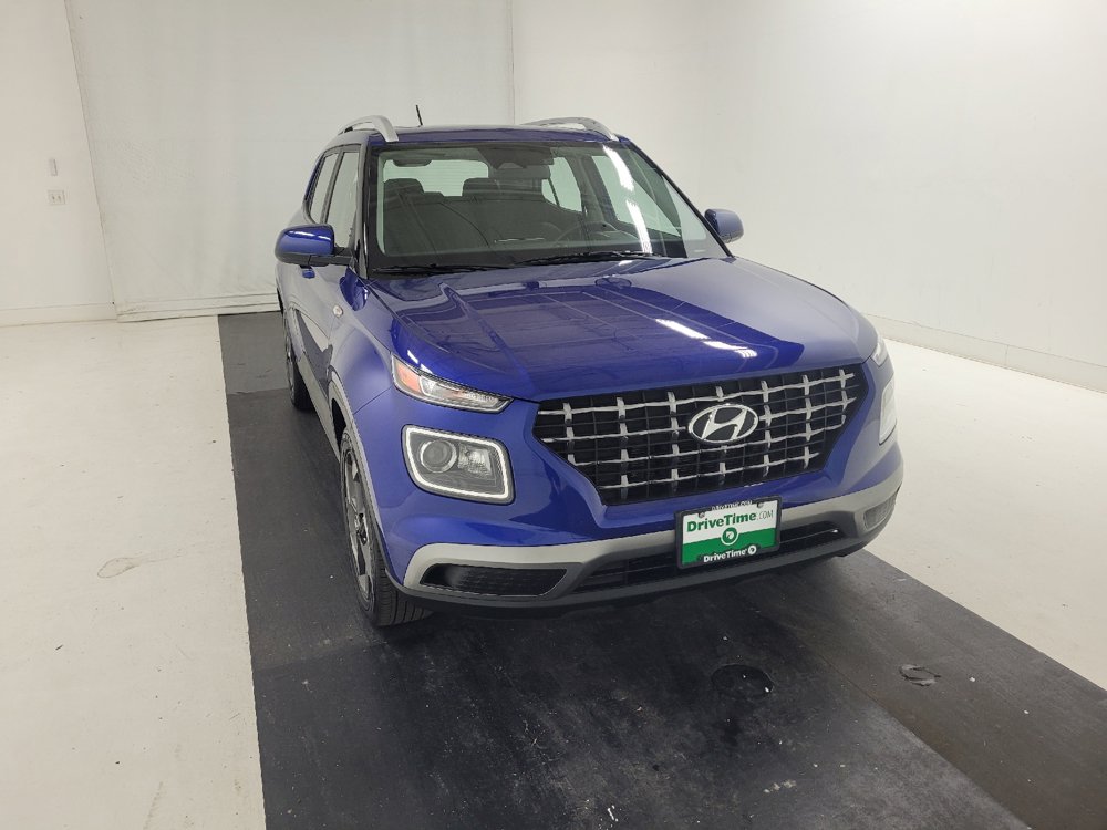 Used 2025 Hyundai Venue SEL FWD image 14