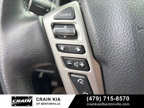 Used 2018 Nissan Titan SL w/ Midnight Edition AWD/4WD image 26