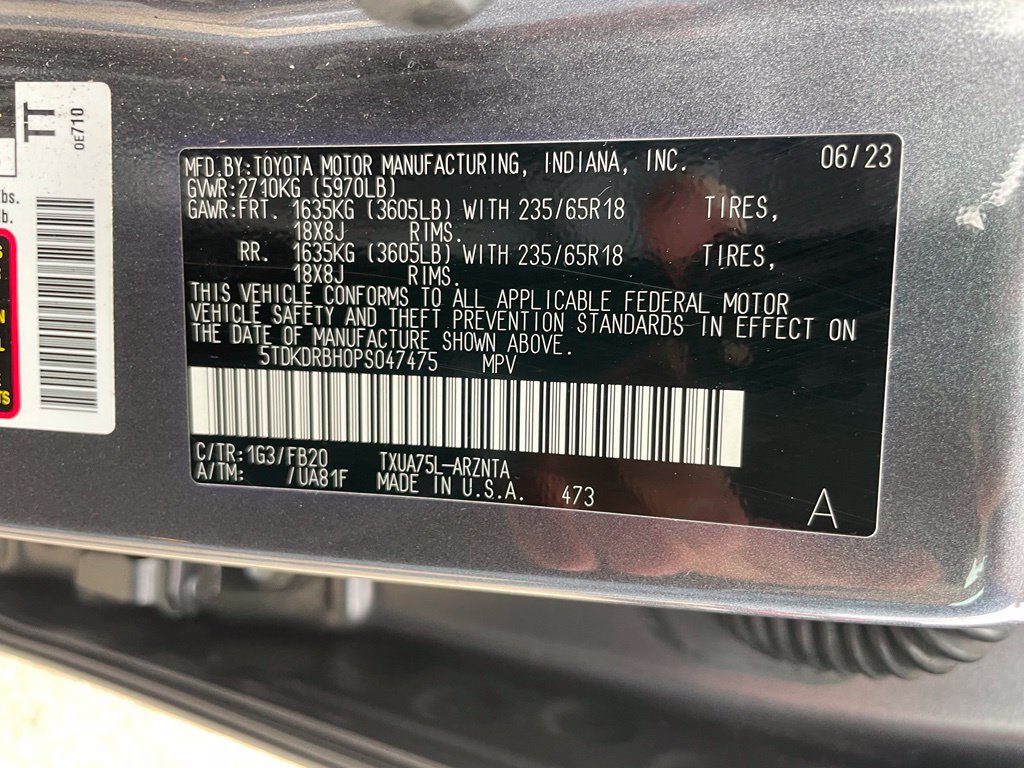 Used 2023 Toyota Highlander L AWD/4WD image 31