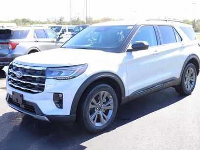 New 2026 Ford Explorer Active w/ Active Comfort Package