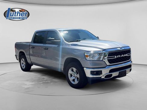 Used 2024 RAM 1500 Lone Star AWD/4WD image 7