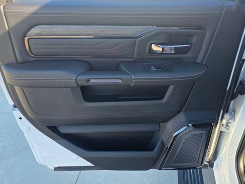 New 2026 RAM 3500 Limited AWD/4WD image 17