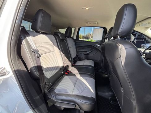 Used 2019 Ford Escape SE AWD/4WD image 22