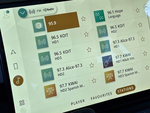 New 2026 Land Rover Defender 110 X-Dynamic SE AWD/4WD image 24