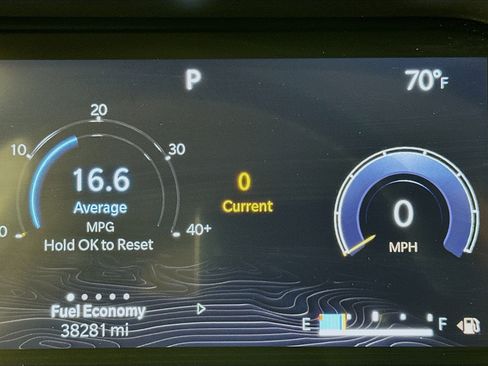 Used 2022 Jeep Grand Cherokee L Limited w/ Luxury Tech Group II image 19