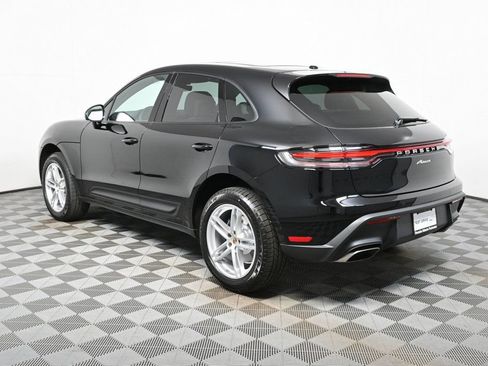 Used 2026 Porsche Macan AWD/4WD image 3