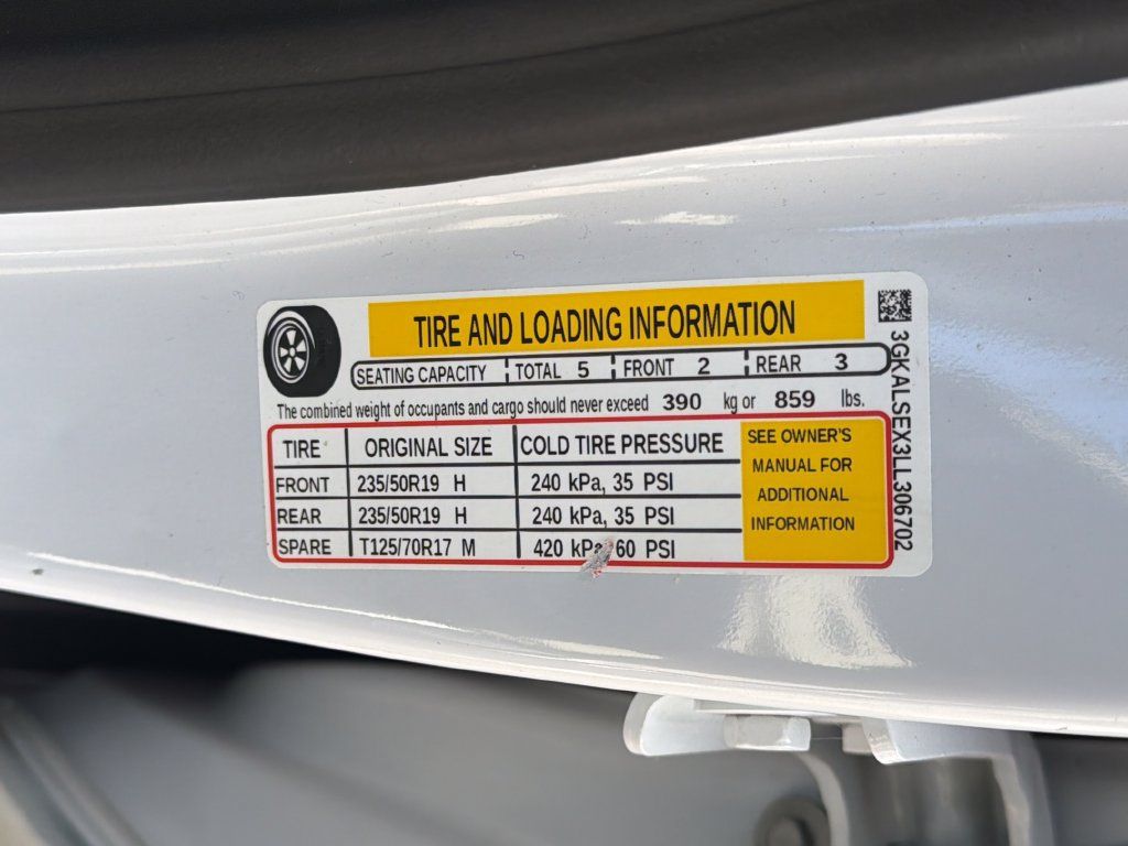 Used 2020 GMC Terrain Denali w/ Denali Premium Package FWD image 28