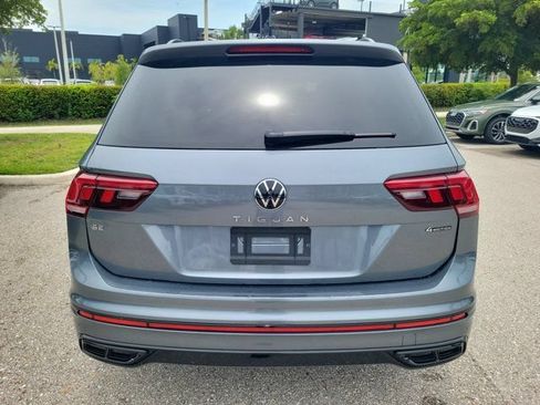Used 2024 Volkswagen Tiguan SE R-Line AWD/4WD image 6