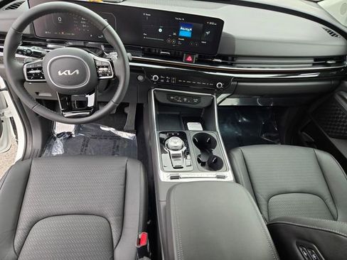 New 2026 Kia Carnival SX Prestige FWD image 23