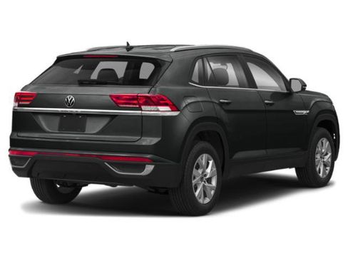 Used 2021 Volkswagen Atlas Cross Sport SE w/ Panoramic Sunroof Package FWD image 2