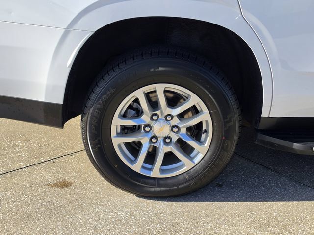 Used 2024 Chevrolet Tahoe LT RWD image 5