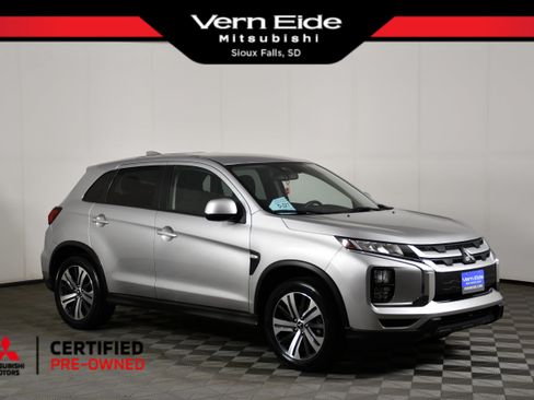 Used 2024 Mitsubishi Outlander Sport SE AWD/4WD image 1